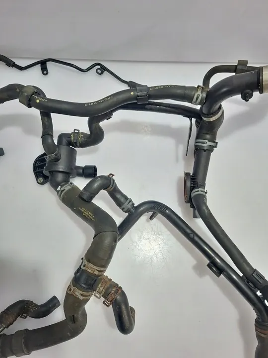 PASSAT GOLF VI 2.0TDI Vattenslangset OEM image 4