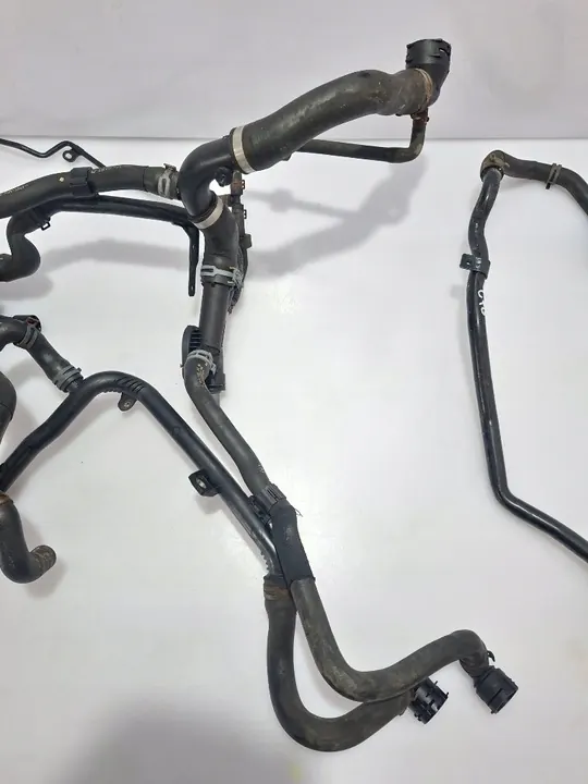 PASSAT GOLF VI 2.0TDI Vattenslangset OEM image 5