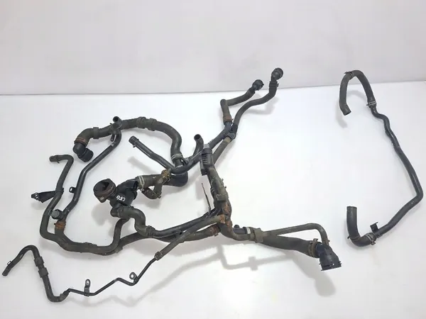 PASSAT GOLF VI 2.0TDI Vattenslangset OEM image 8