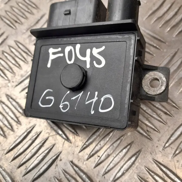 BMW Vorglühsystem Relais OEM 0522140702 image 4