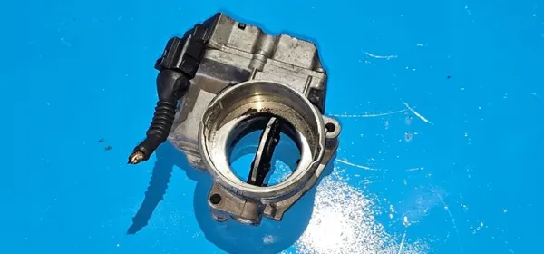Gasklep OEM 03G128063J voor Volkswagen Golf V image 2