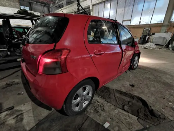OEM as2 EIS-2589068 Toyota Yaris Cerradura Puerta Trasera Izquierda image 4