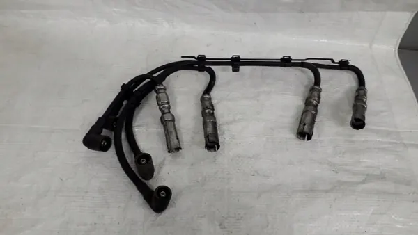 Sytytyskela Johdot OEM 06A035255L VW Passatille image 3