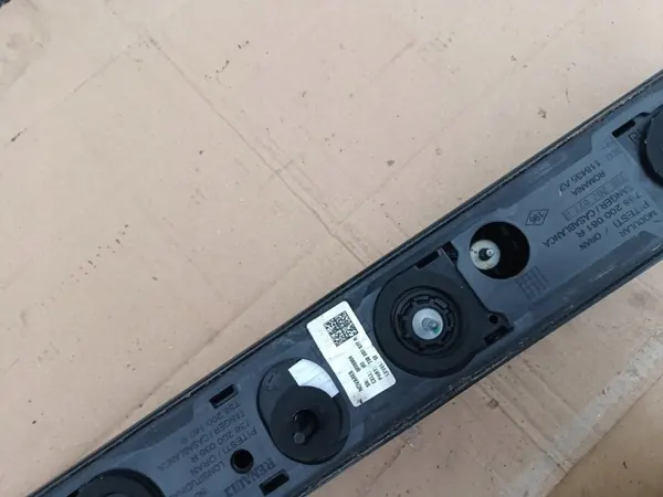 Dacia Sandero Stepway III Takräcke Höger OEM 738207077R image 9