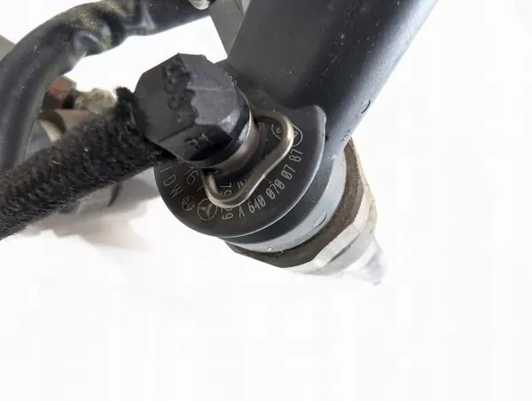 Inyectores Mercedes W245 Clase B 2.0 CDI A6400700787 image 2