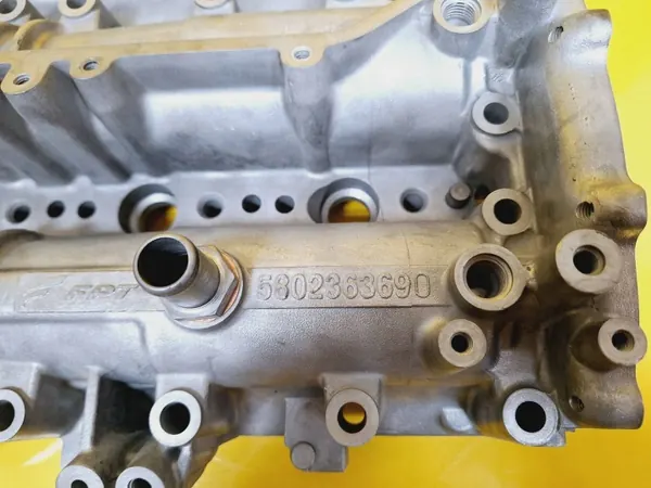 Nokkenasdeksel OEM DRC98908 voor Fiat Ducato Iveco 2.3 JTD image 7