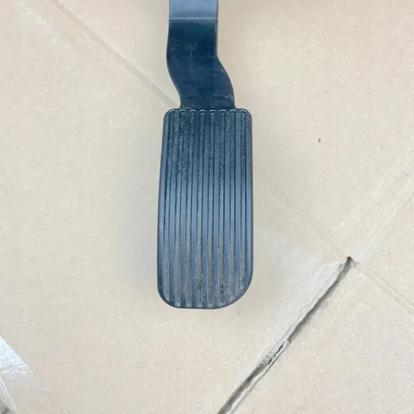 Gaspedaal Mercedes W639 VITO VIANO a9063000304 image 4