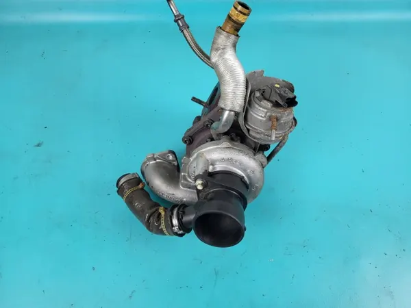 Turbo Ford OEM PRKA114221657173 - Usado image 3