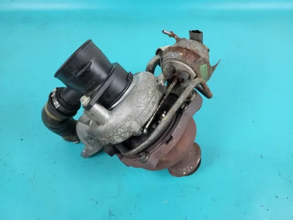 Turbo Ford OEM PRKA114221657173 - Usado image 4