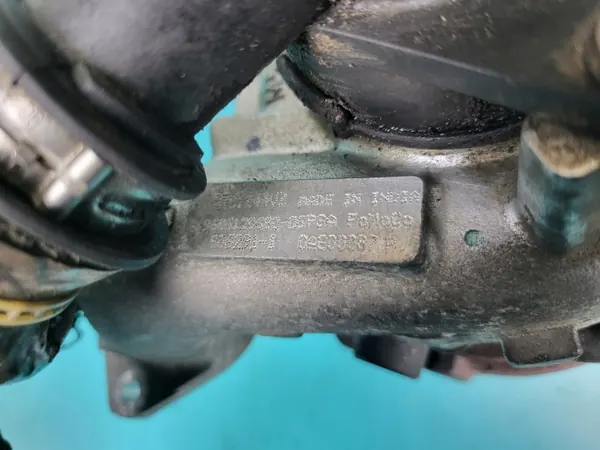 Turbo Ford OEM PRKA114221657173 - Usado image 6