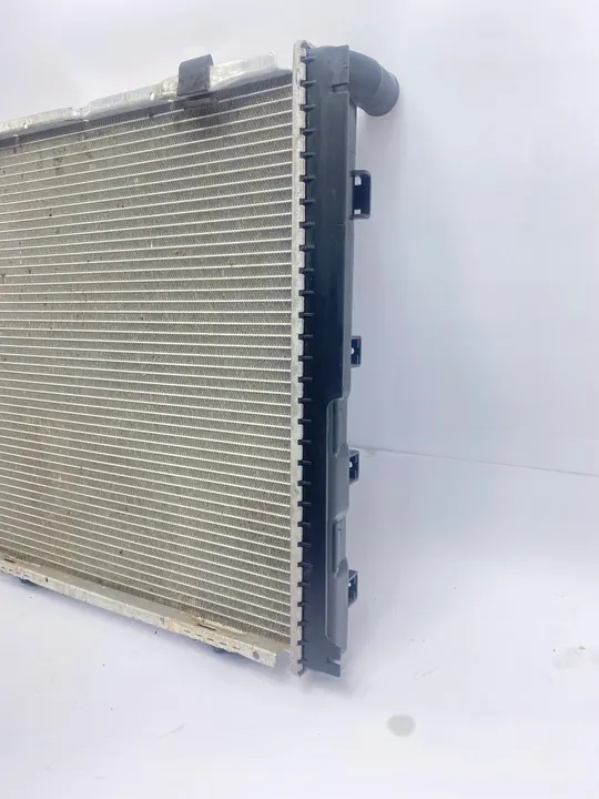 Vattenkylare Mercedes W124 E220 E200 M111 2.2 image 10