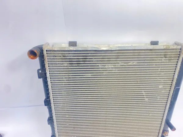 Vattenkylare Mercedes W124 E220 E200 M111 2.2 image 4