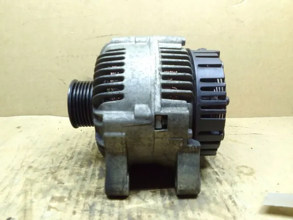 ALTERNATOR CITROEN C5 2.0 B image 4