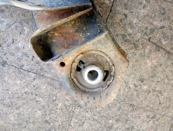 Sanki wozek MERCEDES E KLASA W213 SEDAN E63 AMG A2043520206 image 4