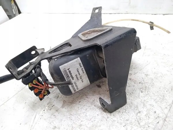 Webasto Opel Astra IV J 1.7 CDTI 110ch OEM 1314974A image 5