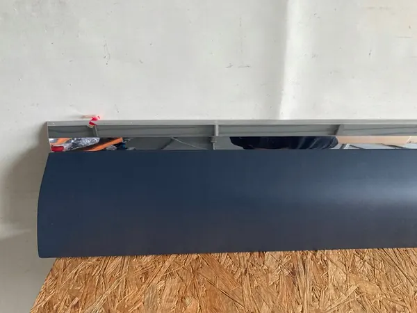 Front Right Door Trim VW Touareg II image 2