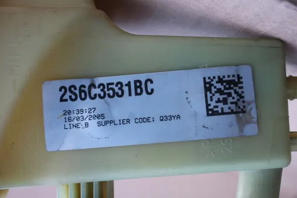Réservoir direction assistée Ford OEM 2S6C3531BC image 5