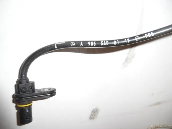 ABS Sensor Rear Left Volkswagen Crafter A9065400117 image 4