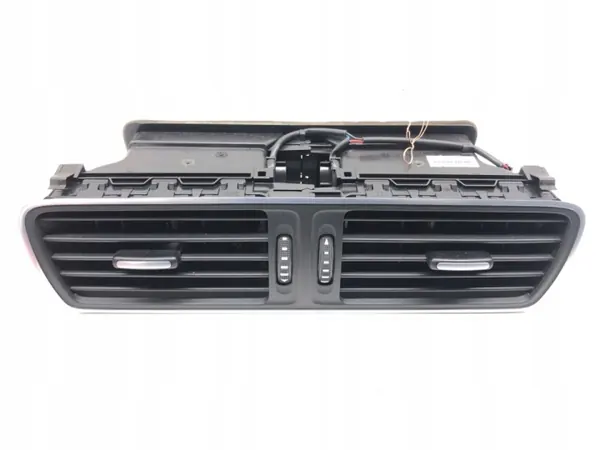 Grille de ventilation avant OEM 3AB819728A VW Passat B7 2010-2015 image 2