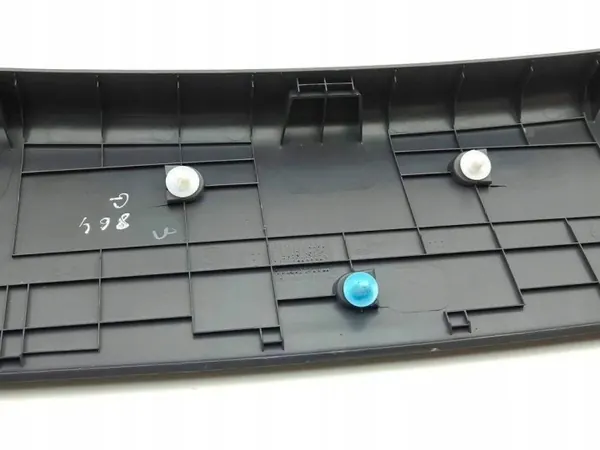 Kofferraumabdeckung Hyundai Ioniq 2022 OEM 81715G2000 image 3