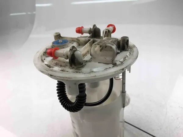 Brandstofpomp Nissan Primastar Bestelwagen (X83) 8200052390 image 2