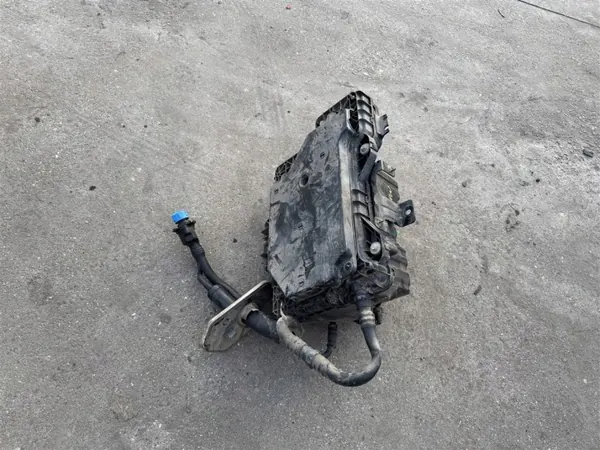 AdBlue-tank & Pomp OEM 237G00283R Renault Master image 7