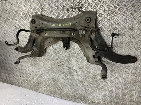 Berceau de Suspension Avant Renault Modus 1.5 DCI 8200766079 image 3