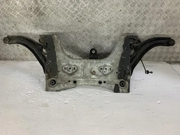 Berceau de Suspension Avant Renault Modus 1.5 DCI 8200766079 image 4