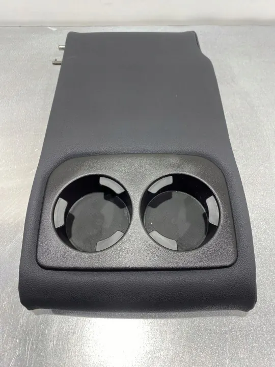 Accoudoir arrière FBZ20500 pour Subaru XV II 2019 image 3