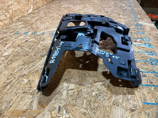 Volvo V40 II 2012-2019 Supporto Paraurti Anteriore Sinistro OEM image 4