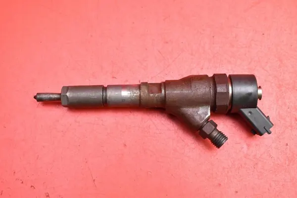 Iniettore Diesel Citroen Xsara I 2.0 HDI 9640088780 image 2