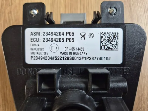 Caméra radar de voie avant OEM 23494204.P05 image 3