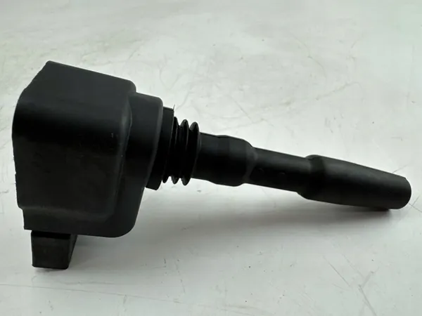 Audi RS6 C7 2016 Zündspule image 4