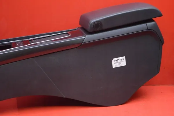 OEM 9686452980 Accoudoir Console Centrale Peugeot 508 image 7