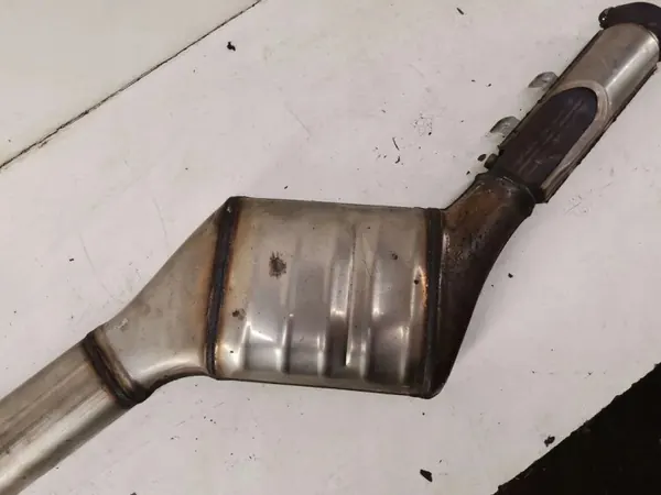 BMW OEM 8572452 midden demper voor X5/X6 image 4