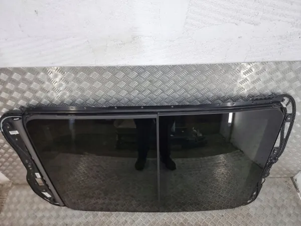 Kattoikkuna Porsche Cayenne OEM 7P0877041C - Käytetty image 6