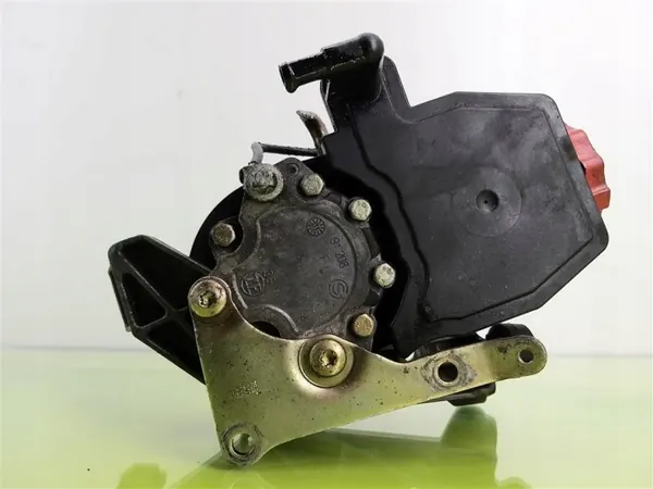 Mercedes Servopumpe W203 OEM 2000-2007 image 3