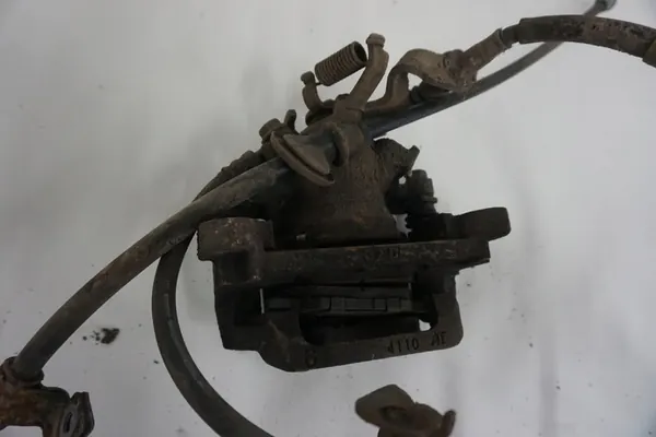 Mitsubishi ASX III Hinterer Bremszylinder Links Rechts OEM 9273763622 image 10