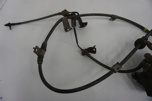 Mitsubishi ASX III Hinterer Bremszylinder Links Rechts OEM 9273763622 image 3