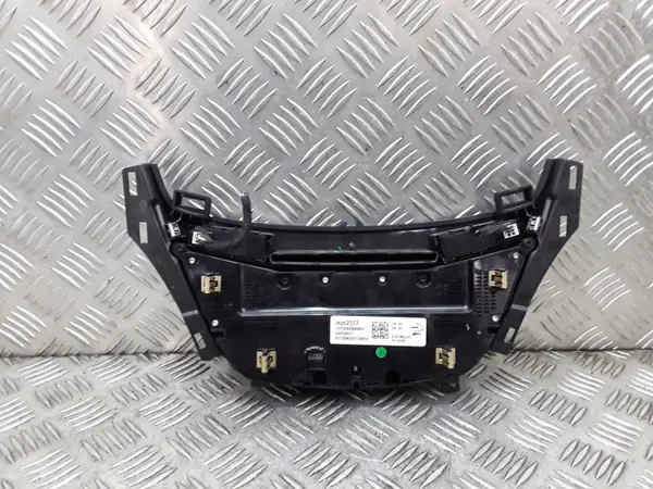 Opel Insignia Klimasteuergerät OEM 26202377 image 4