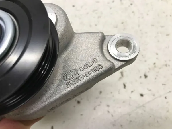 Rouleau tendeur de courroie OEM 25285-2MHE0 Kia Sportage image 6