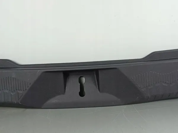 Subaru Forester SK Cargo Threshold 94026SL000 image 3