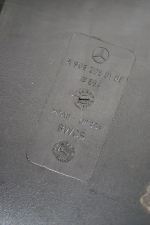 Mercedes Visco-Lüfter OEM A9062050106 - 654mm image 3