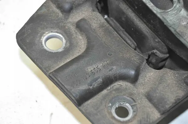 Supporto Motore Sinistro VW UP 1.0L 1S0199555AB image 4