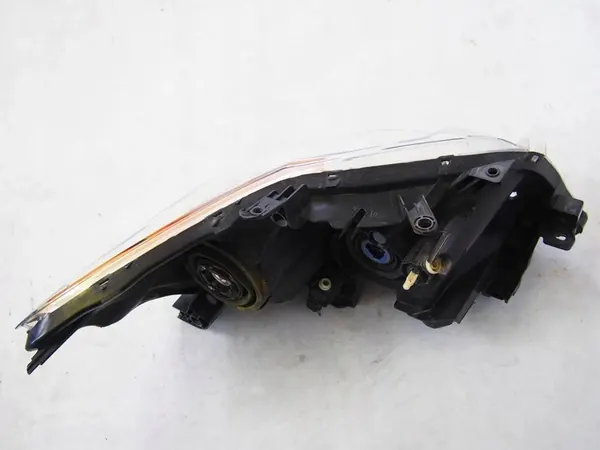 Faros izquierdo Toyota Auris Valeo 81170-02540 image 2