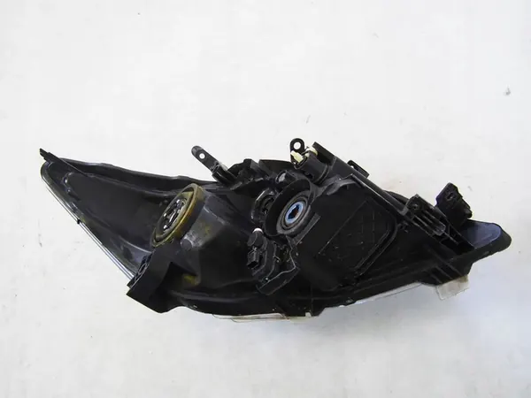 Faros izquierdo Toyota Auris Valeo 81170-02540 image 3