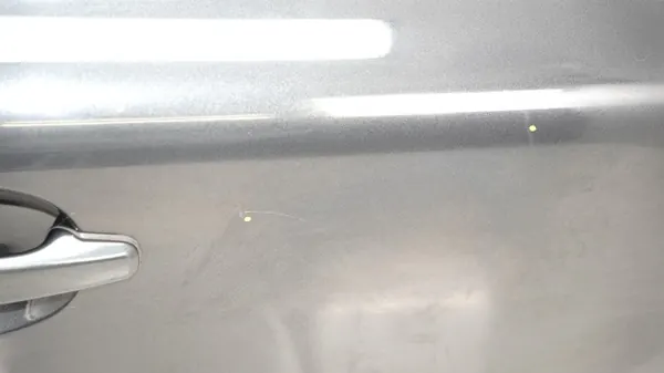 Puerta trasera derecha OEM 362998757 Volvo V70 III image 5