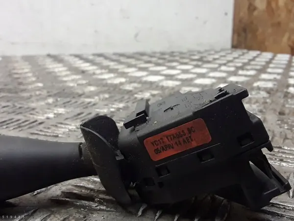 Interruptor Ford Transit OEM YC1T17A558BC - Usado image 5