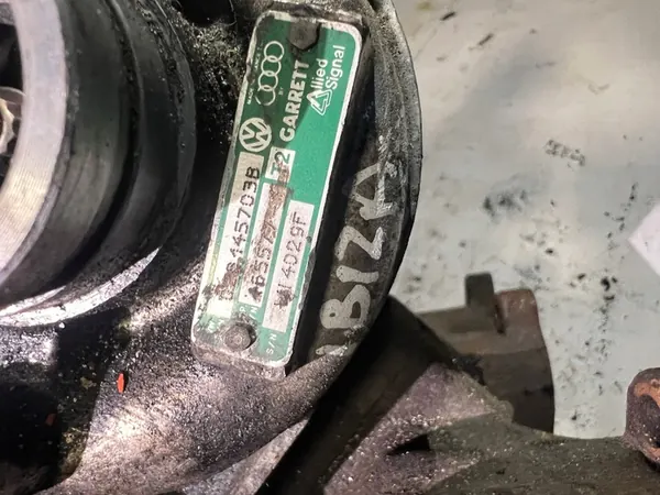 Turbo VW Audi 1.9 TD T4 image 4