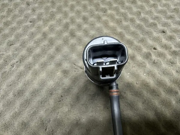 Ruitenwisserspomp OEM 86611CA100 Subaru BRZ/Toyota GT86 image 3